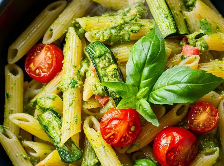 How to Make the Perfect Pasta Primavera with Pesto at Home 2025