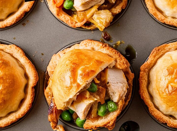 Mini Chicken Pot Pies: The Ultimate Comfort Food in Bite-Sized Form 2025